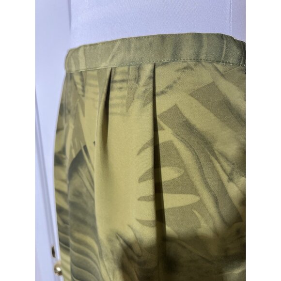 2 Piece Outfit  Short Sleeve Blouse & Long Skirt Women’s Sz Medium Palm Print - Picture 10 of 16
